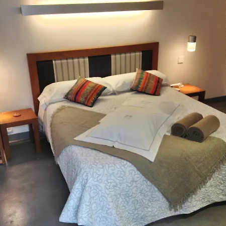 自然公园庭院酒店 酒店 厄尔·坎皮洛·德·罗达尔